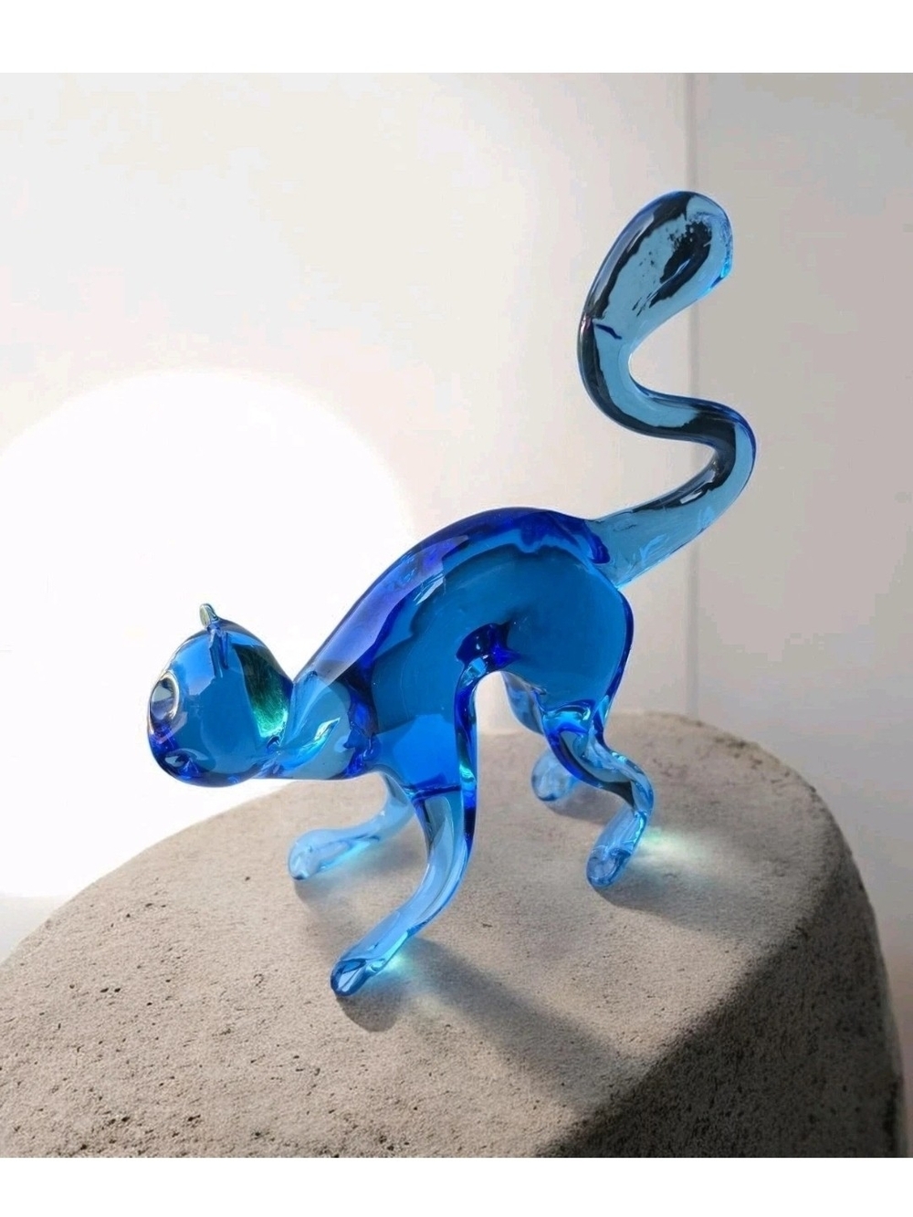 Vintage Pilgrim Glass Cobalt Blue Cat Figurine Hand Blown Curled Tail 4"